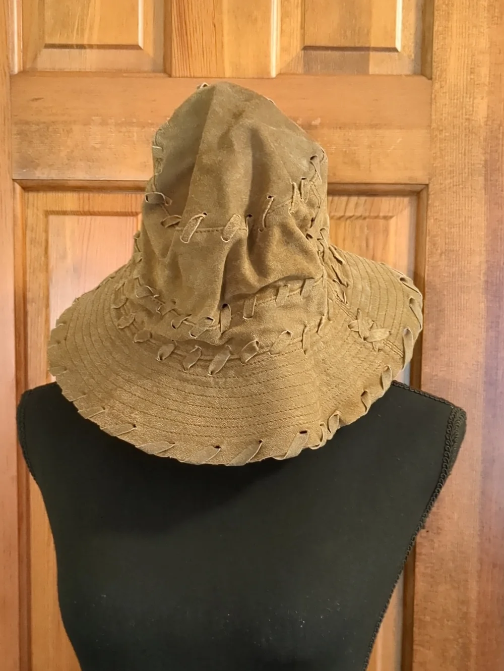 Vintage Goorin Brothers Bucket Hat